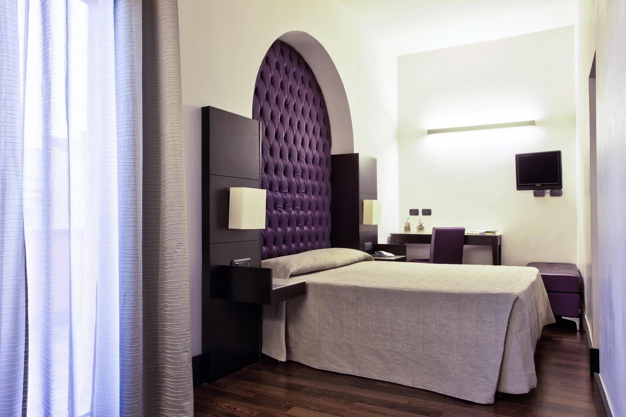 Hotel Caprice